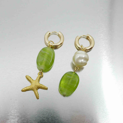 boucles oreilles etoile madrague-creoles dorees perles vertes perle de culture perle nacree pendentif etoile de mer-atelierlabonneaventure