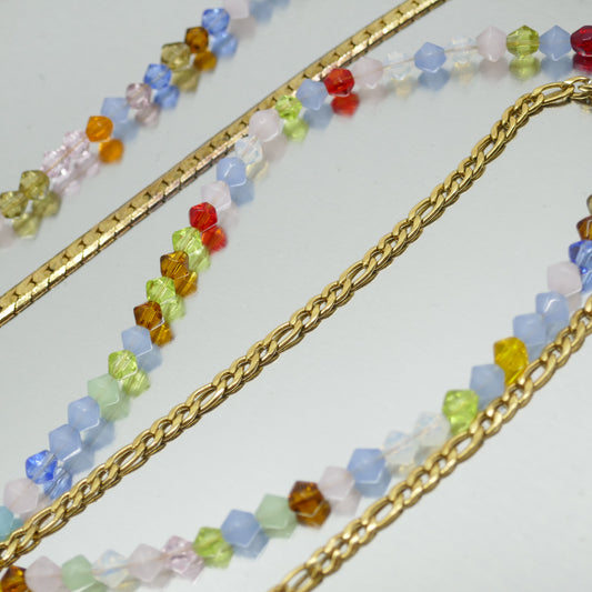 collier dahlia-collier upcycle perles multicolores zoom-atelierlabonneaventure